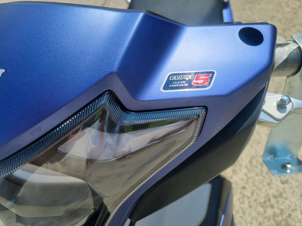 하우즈즈끼 초특판 스쿠터 USR125--4