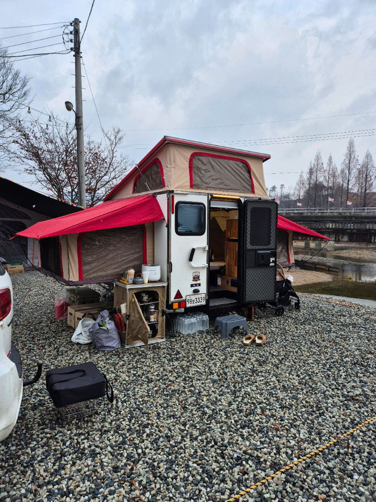 텐트라반 캠핑트레일러 판매합니다 이미지