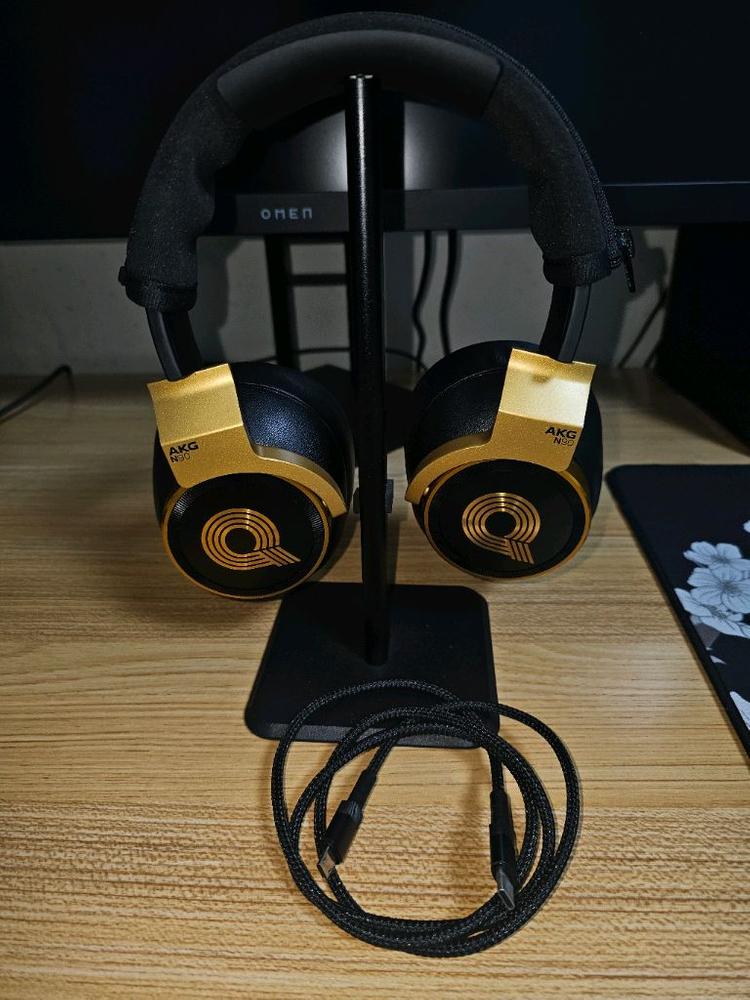 AKG N90Q LE 헤드폰 판매합니다--1