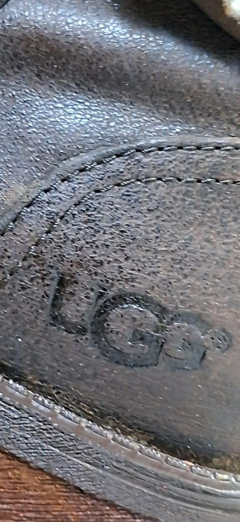230 UGG 어그부츠 앵글부츠 겨울부츠 이미지