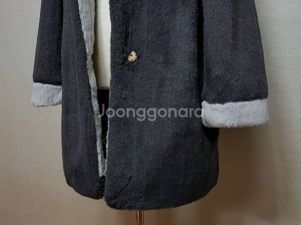 위버스 인조밍크 하프코트 66-77 상태좋음--8