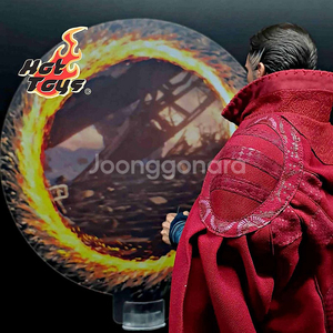 핫토이 닥터스트레인지 포털 배경지 세트 12인치 피규어