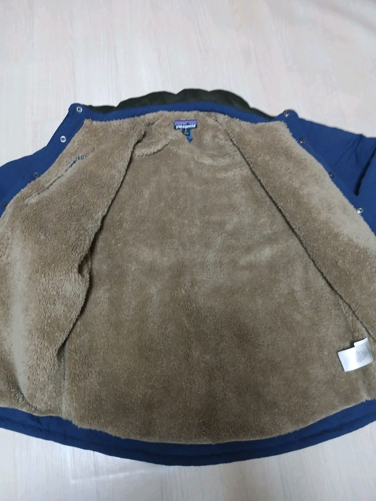 파타고니아 이스머스 퀼티드 셔츠--3