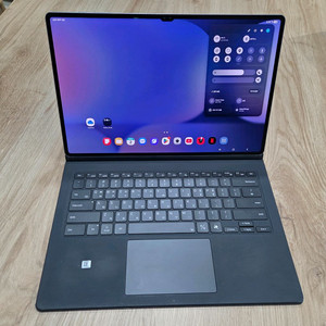 갤럭시 탭S10 울트라 및 키보드케이스