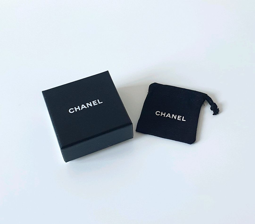 정품 샤넬 귀걸이 금장 바이크참 CC로고 스윙 피아스 이어링--6