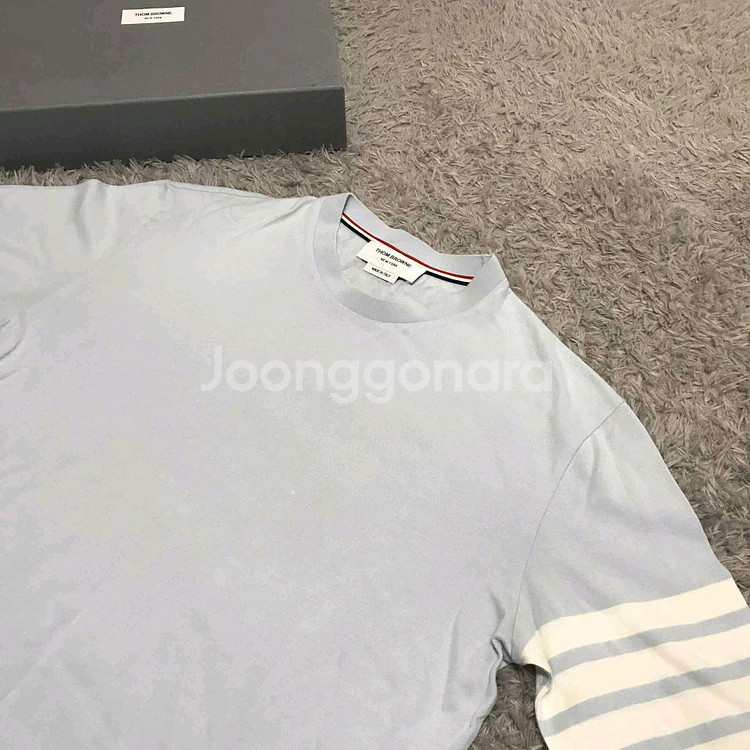 [클로젯][2][상태 최상]톰브라운 사선완장 반팔티--1