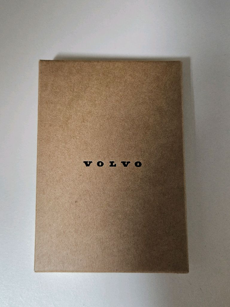 볼보 카드케이스 이미지