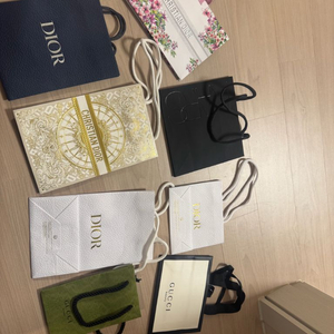 디올 나스 구찌 쇼핑백