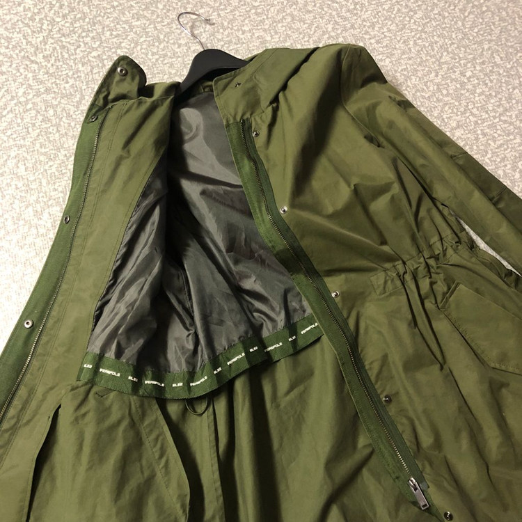 빈폴 레이디스 20년 40만원대 고퀄 탄탄 바스락 바람막이 사파리야상점퍼--5