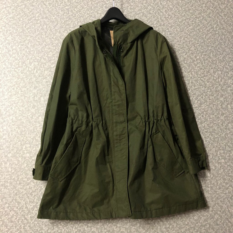 빈폴 레이디스 20년 40만원대 고퀄 탄탄 바스락 바람막이 사파리야상점퍼--6