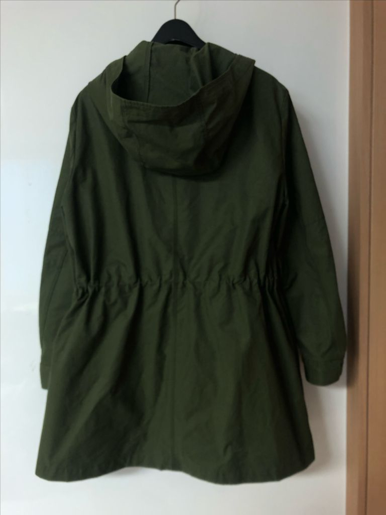 빈폴 레이디스 20년 40만원대 고퀄 탄탄 바스락 바람막이 사파리야상점퍼--8