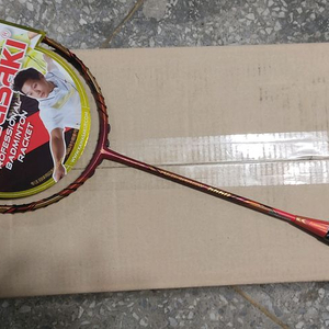 배드민턴 라켓 가와사키 레드애로우6660