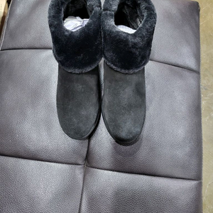 GEOX 제옥스 스웨이드 앵글 부츠