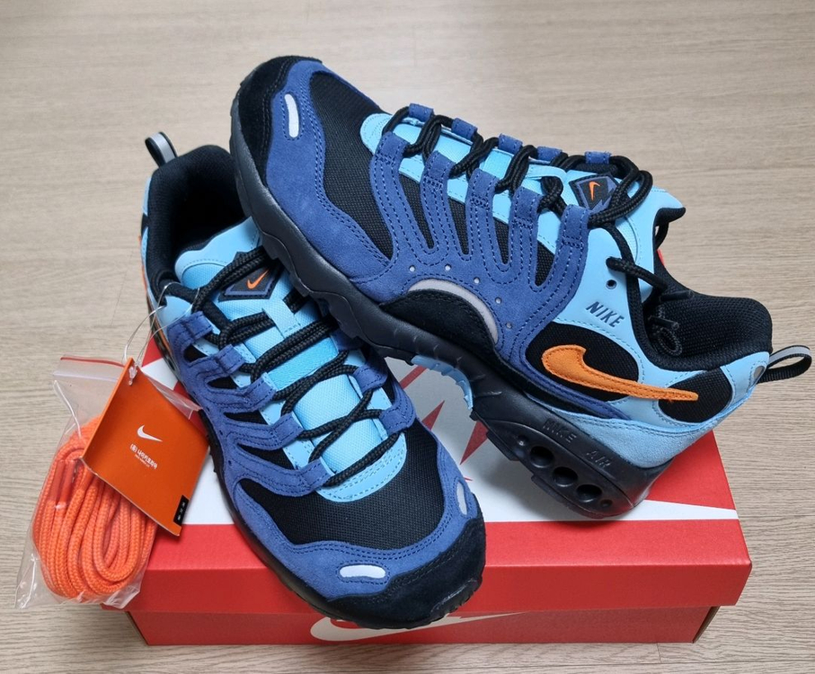 나이키 에어 테라 휴마라SP 275사이즈 새제품 13만--1