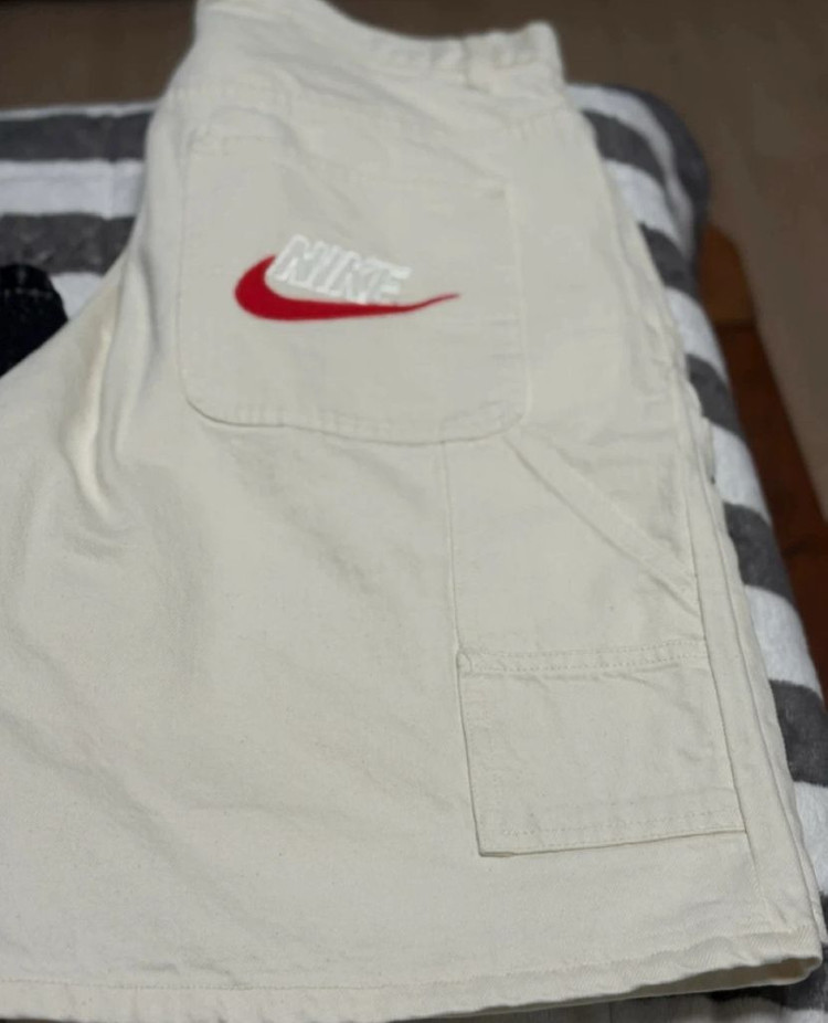 미착용)새상품 나이키 슈프림 데님쇼츠 내추럴--3