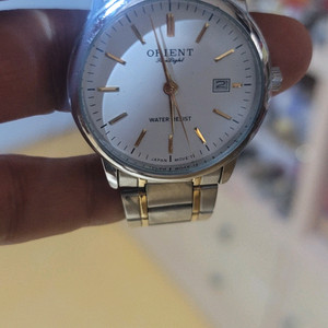 [오리엔트] 금장 콤비 쿼츠 (OT901MB) - 뒷판 스티커 미제거시계는 추억입니다.시계 업자가 폴리싱해서 새거인 이미지