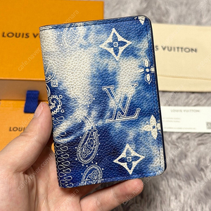 [한정판] 루이비통 이클립스 반다나 오거나이저 카드지갑