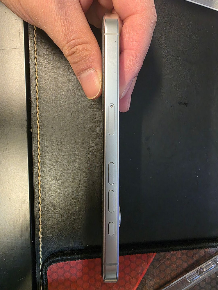 아이폰 16 pro 자급제 128GB--1