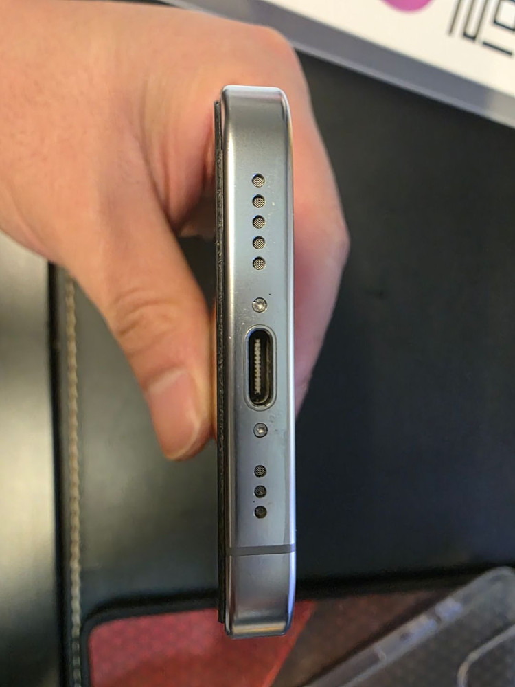 아이폰 16 pro 자급제 128GB--2