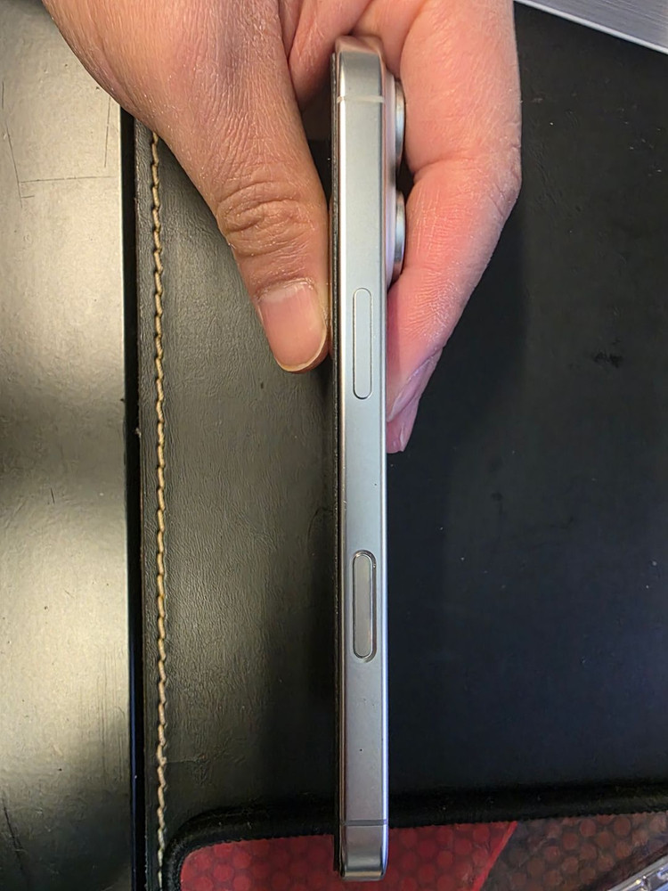 아이폰 16 pro 자급제 128GB--3