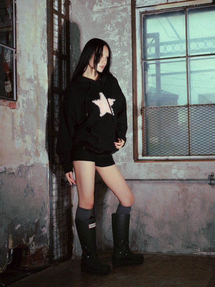 suck my kiss 락앤롤 별 후드티 미스치프 보헤미안서울 코이세이오 쓰리타임즈 페일제이드 나체 마뗑킴 이미지