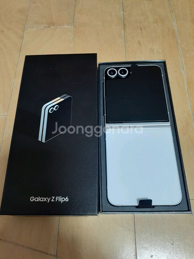 갤럭시Z플립6 512G 개봉새것(화이트에디션)--0
