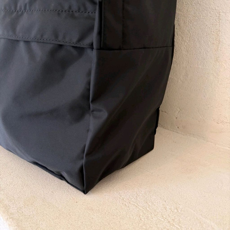 꼼데가르송 로고 프린트 나일론 백팩--3