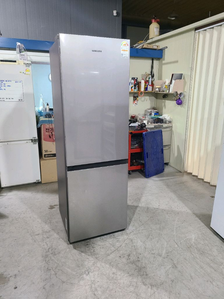 무료배송설치, 2023년, 삼성 332리터 슬림형냉장고 이미지