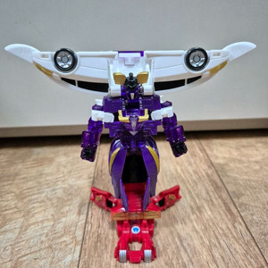 터닝메카드 그리핑크스 리마스터