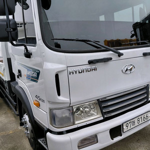 5톤5M30중축카고판매합니다