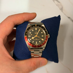 튜더 블랙베이 58 GMT