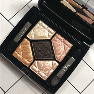 (홀리데이 한정판) 디올쇼 5 꿀뢰르 쉬머 529 아이섀도우 팔레트 이미지