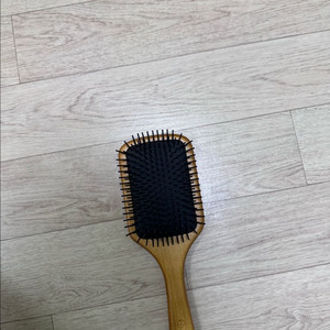 JMW 우든 패들 헤어브러쉬 머리빗