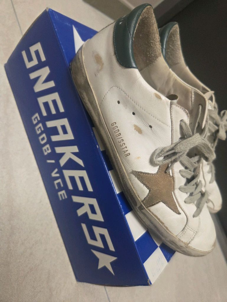 골든구스 슈퍼스타 스니커즈 42 이미지