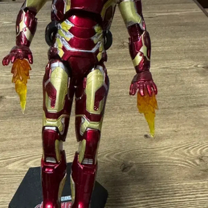 아이언맨 피규어