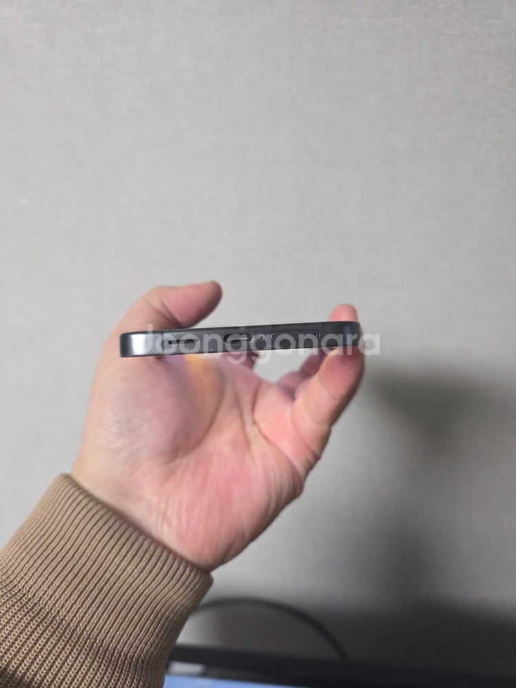 갤럭시 S24플러스 오닉스 블랙 256기가 SS급 팔아요~--5