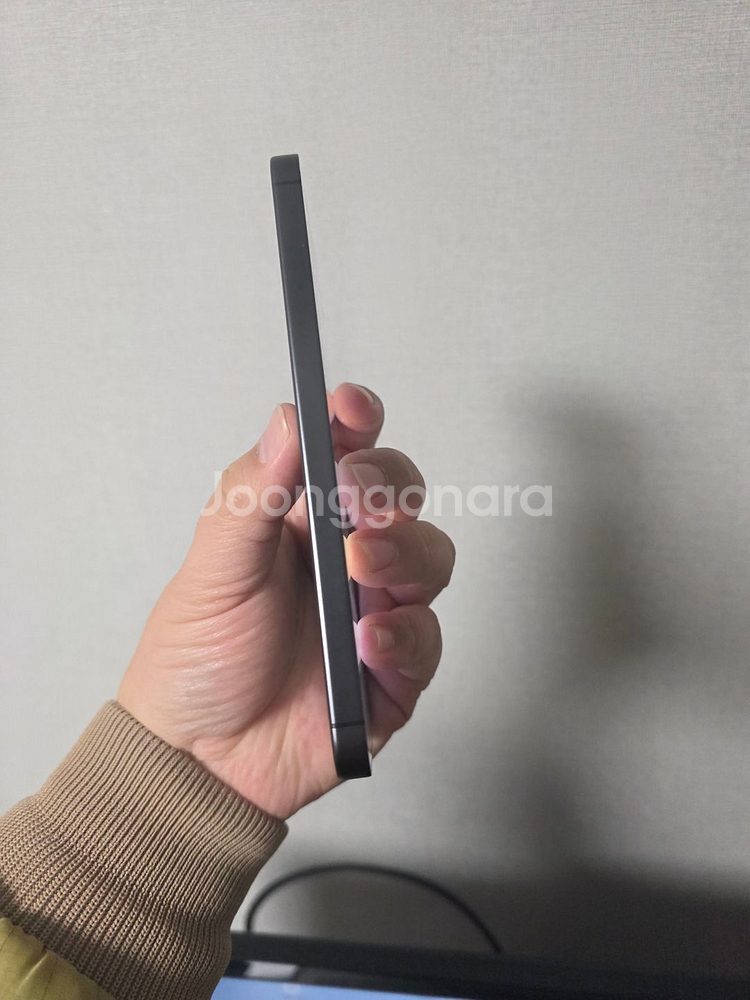 갤럭시 S24플러스 오닉스 블랙 256기가 SS급 팔아요~--2