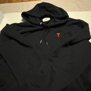 아미 스몰로고 하트 블랙 후드티 이미지