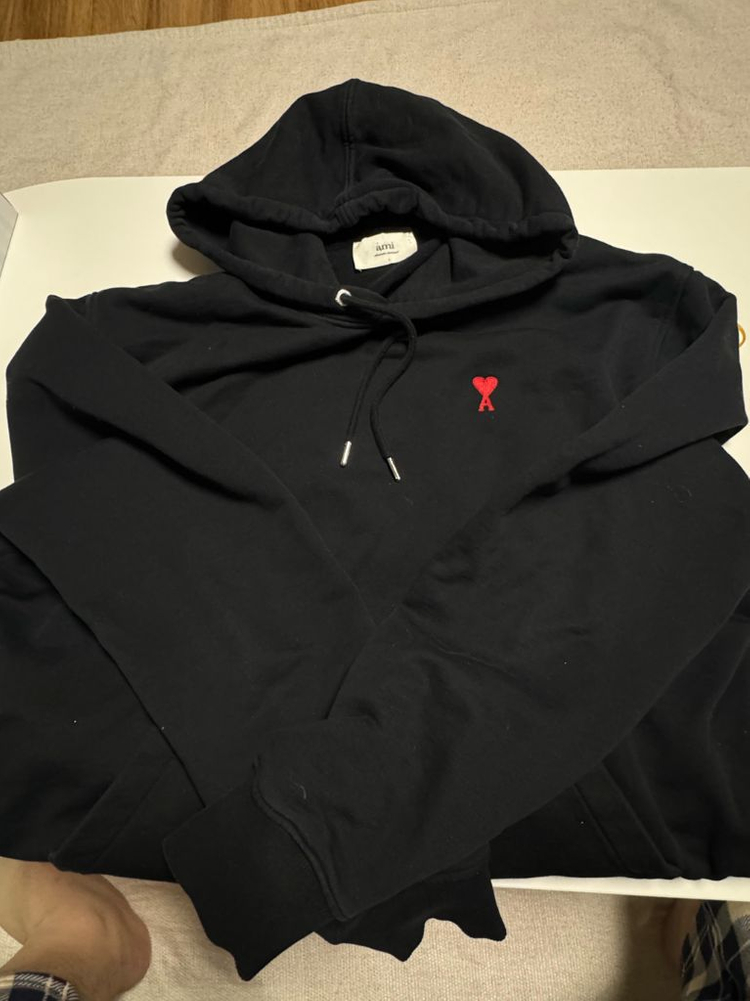 아미 스몰로고 하트 블랙 후드티 이미지