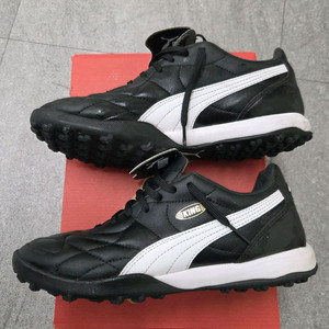 푸마 킹탑TT 풋살화 275 사이즈