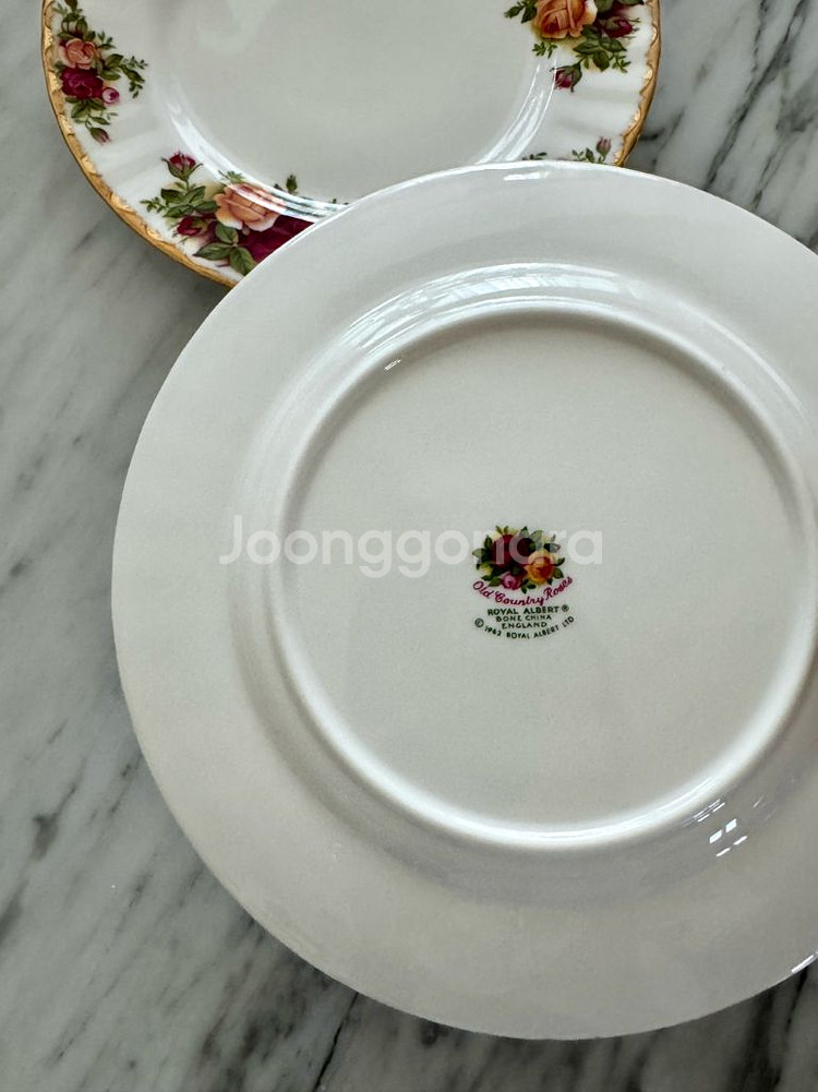 (새제품)로얄알버트 올드컨트리로즈 황실 장미 접시 2개 세트--3