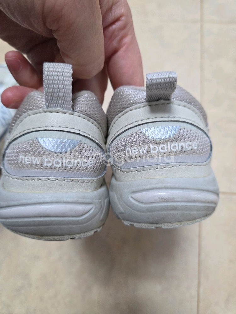 뉴발란스키즈 운동화 8사이즈(145)--6
