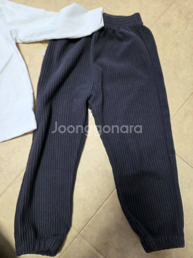 리미떼두두 티셔츠 XS사이즈--8