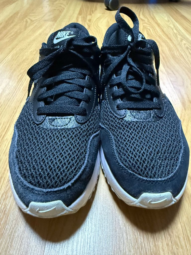 나이키 에어맥스 시스템 여자 운동화 팝니다--2