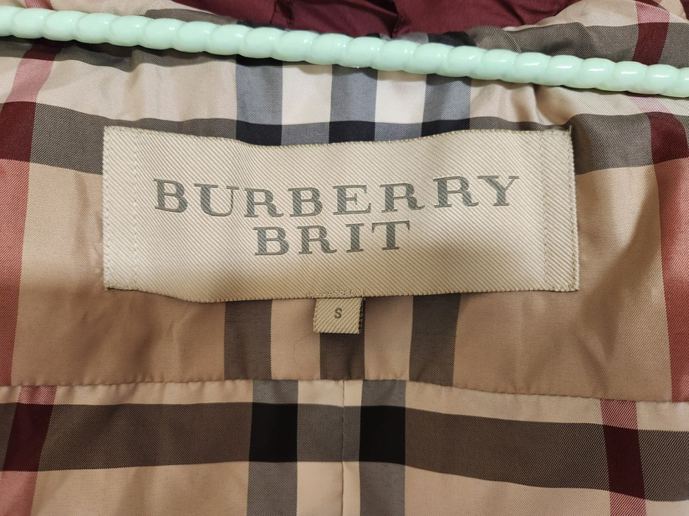 버버리스포츠 여자구스다운패딩잠바S--9