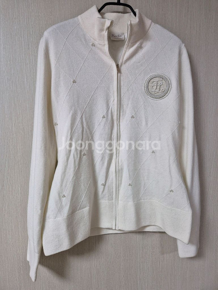 (새제품) 페어라이어 방풍 캐시미어 니트집업 XS. S (22년)--2