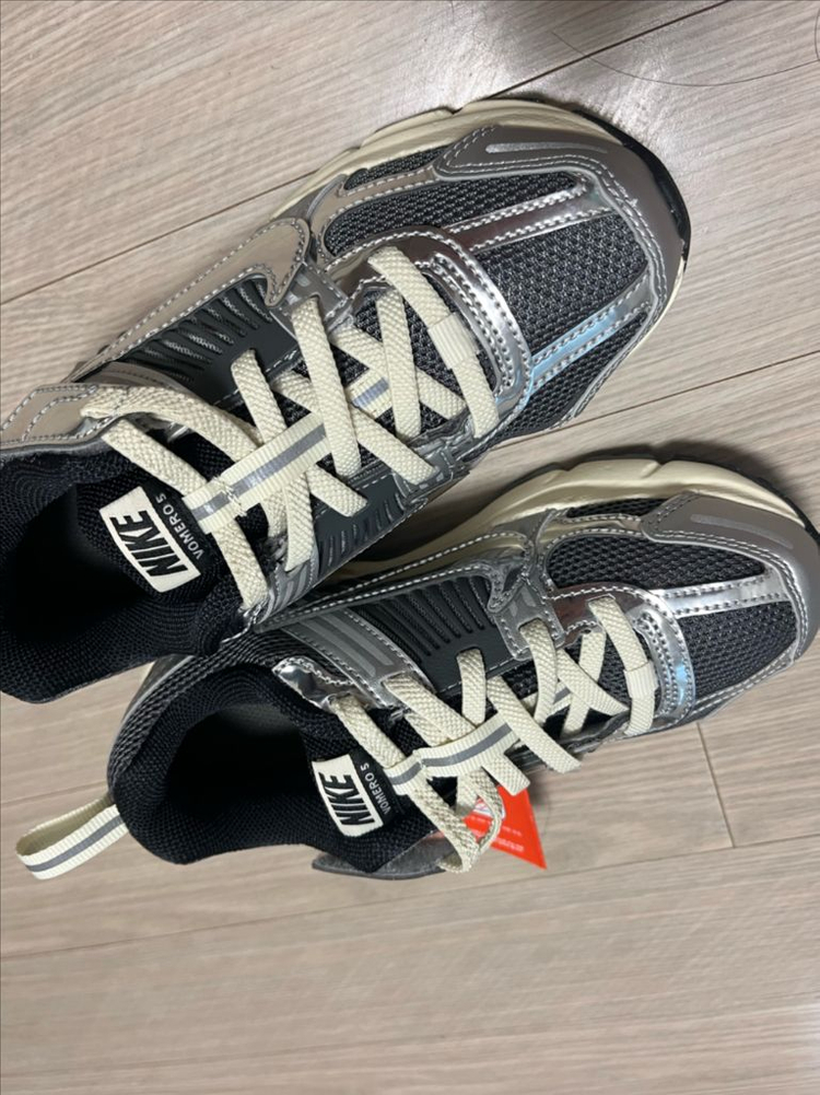 나이키 키즈 보메로5 200사이즈 이미지