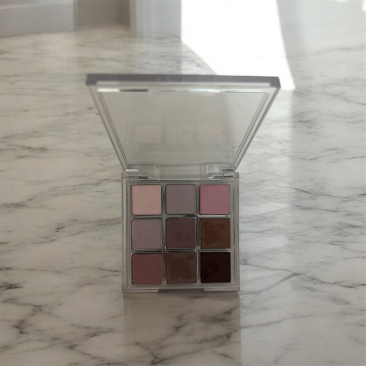 입큰 아이섀도우 팔레트 쿨 프레스드--1