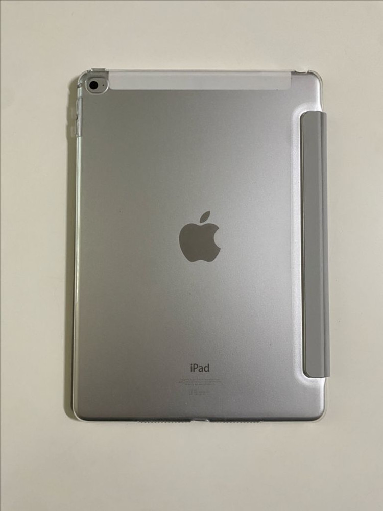 태블릿 5세대 64GB WiFi--4