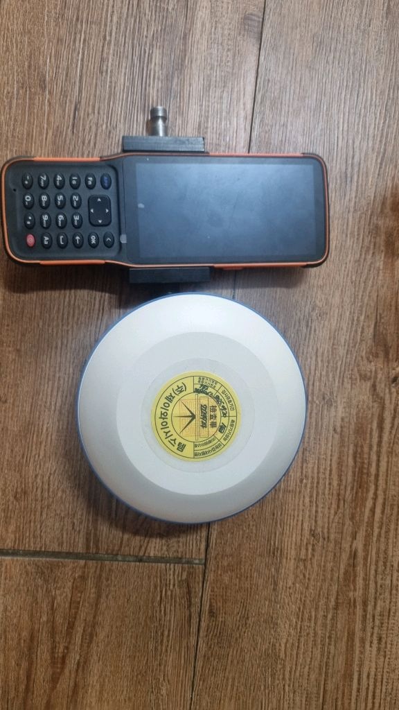 GPS 측량기 세트 이미지